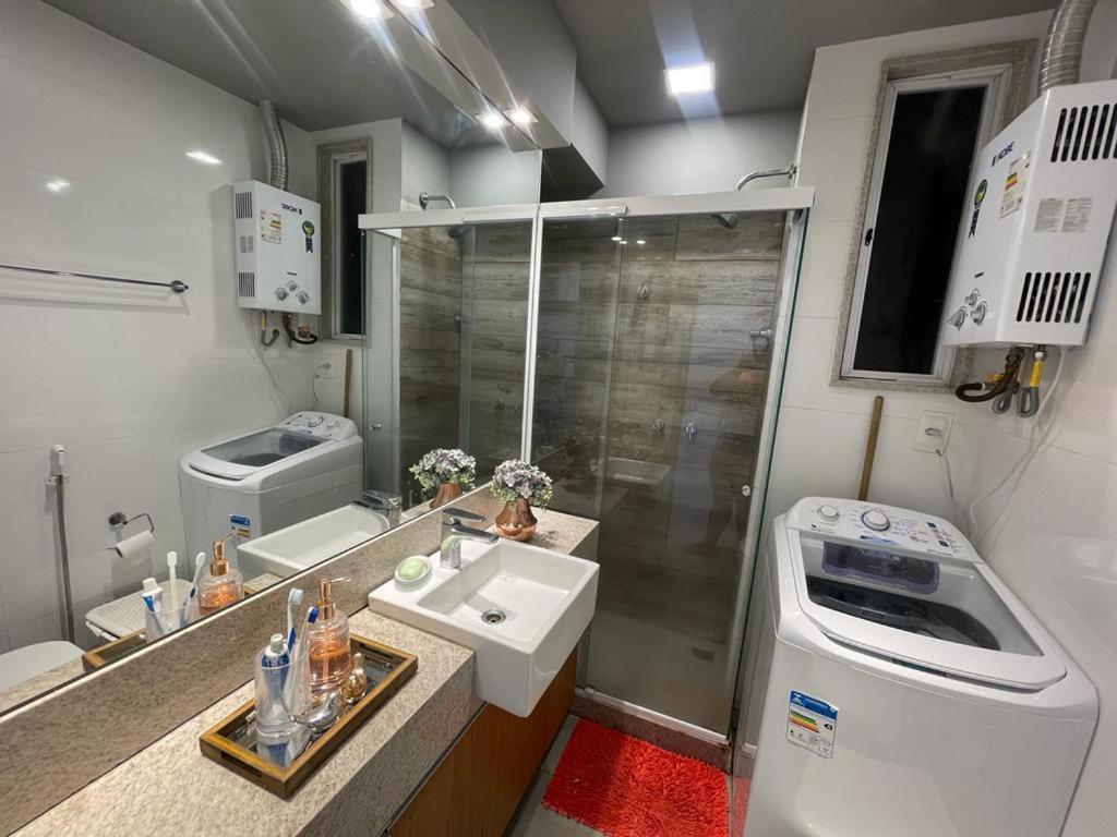 Apartament Lindo Apartamento Mobiliado, Uma Quadra Da Praia! Rio de Janeiro Zewnętrze zdjęcie